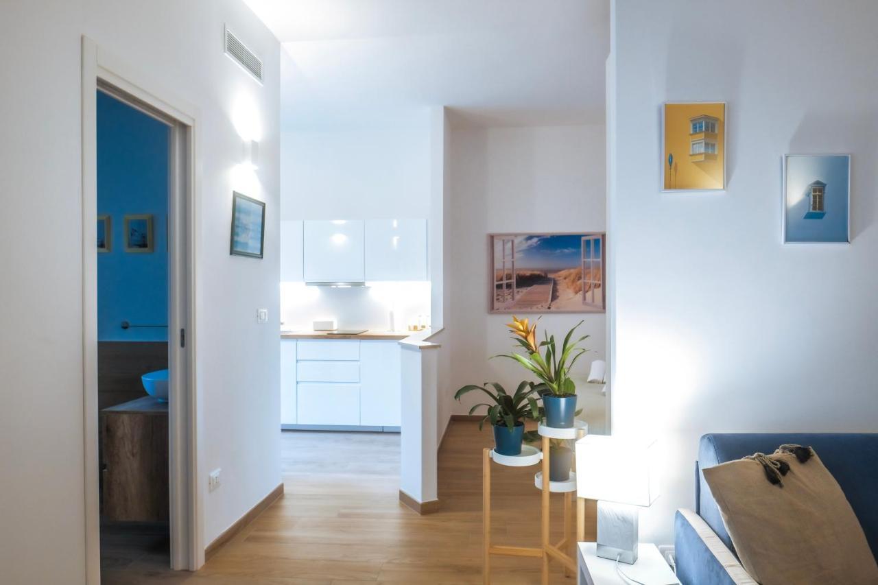 Jlh Aparts - Just Like Home Bari Bagian luar foto